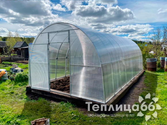 Теплица Рада Астра Премиум, оцинкованный профиль 20х30, покрытие из поликарбоната, шириной 3 метра (шаг 0,65 м)